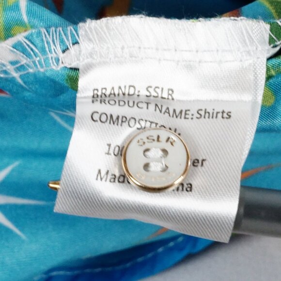 SSLR Men's Christmas Vacation Hawaiian Shirt Blue Medium NWOT - Picture 4 of 8